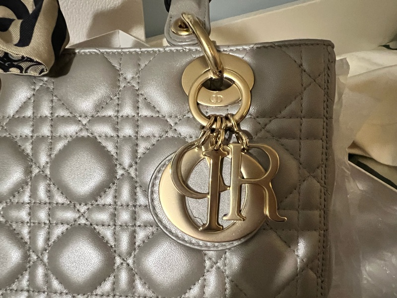 Lady Dior Medium Size-1