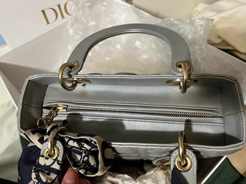 Lady Dior Medium Size-2