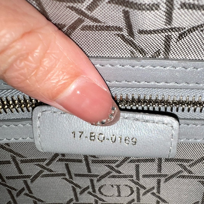 Lady Dior Medium Size-3