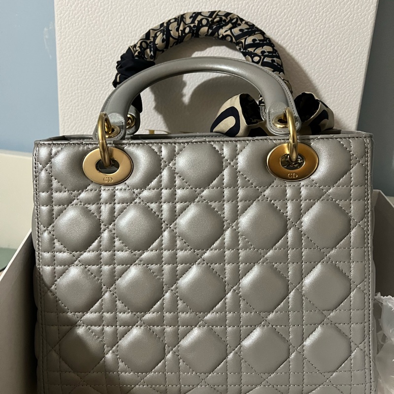 Lady Dior Medium Size-7