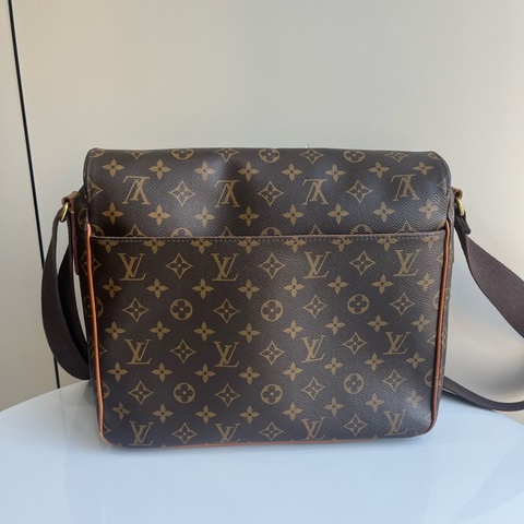 97新lv/路易威登 男士經典老花單肩斜挎翻蓋包郵差包尺寸；32*26*10 一