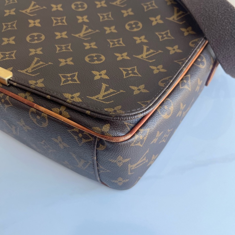 97新lv/路易威登 男士經典老花單肩斜挎翻蓋包郵差包尺寸；32*26*10 一-7