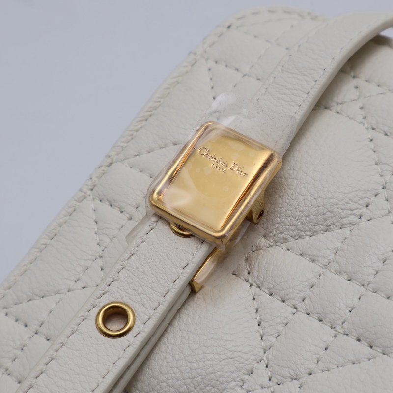 DIOR Caro藤格紋斜背包 - 中號白金-5