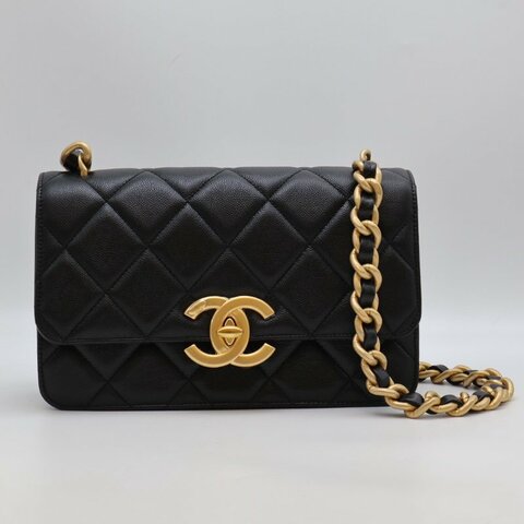 CHANEL 24A大雙C粒面牛皮口蓋包 - 黑金