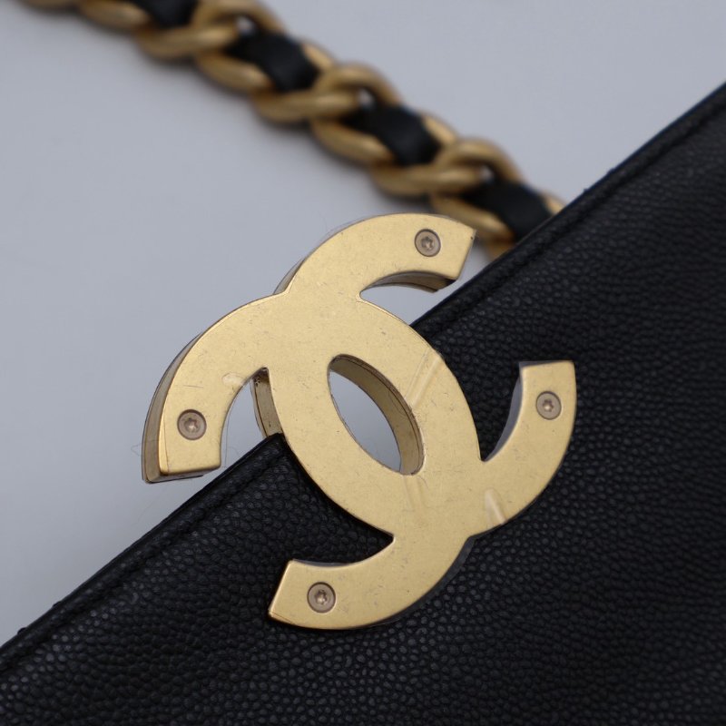 CHANEL 24A大雙C粒面牛皮口蓋包 - 黑金-6