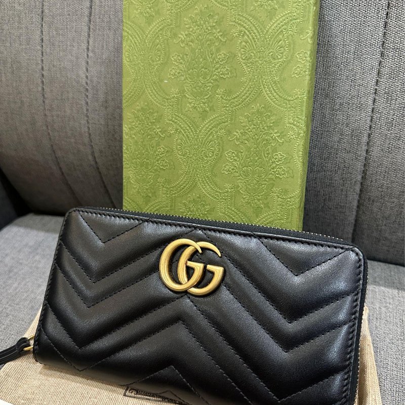 💎Han's house精品服飾💎 GUCCI GG MARMONT 皮革 拉鍊 長夾 443123-4