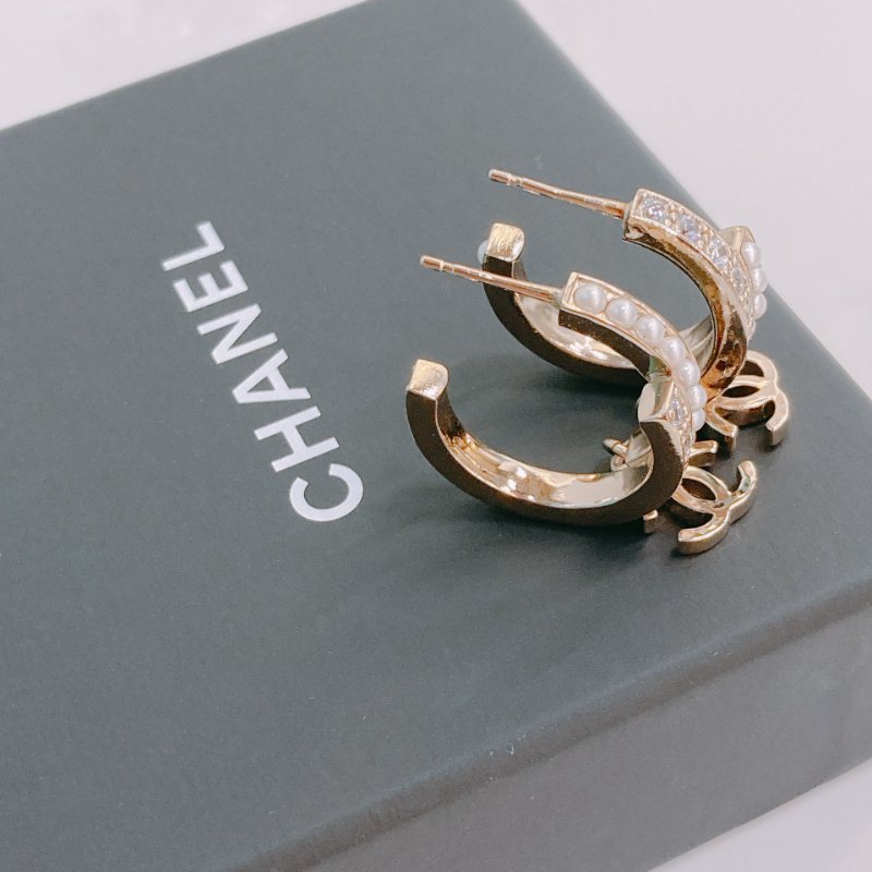 MS0489 Chanel 香奈兒 環形 耳環 水鑽 珍珠 金色  Crystal And Pearl CC Hoop Earrings Pearl x GHW-2