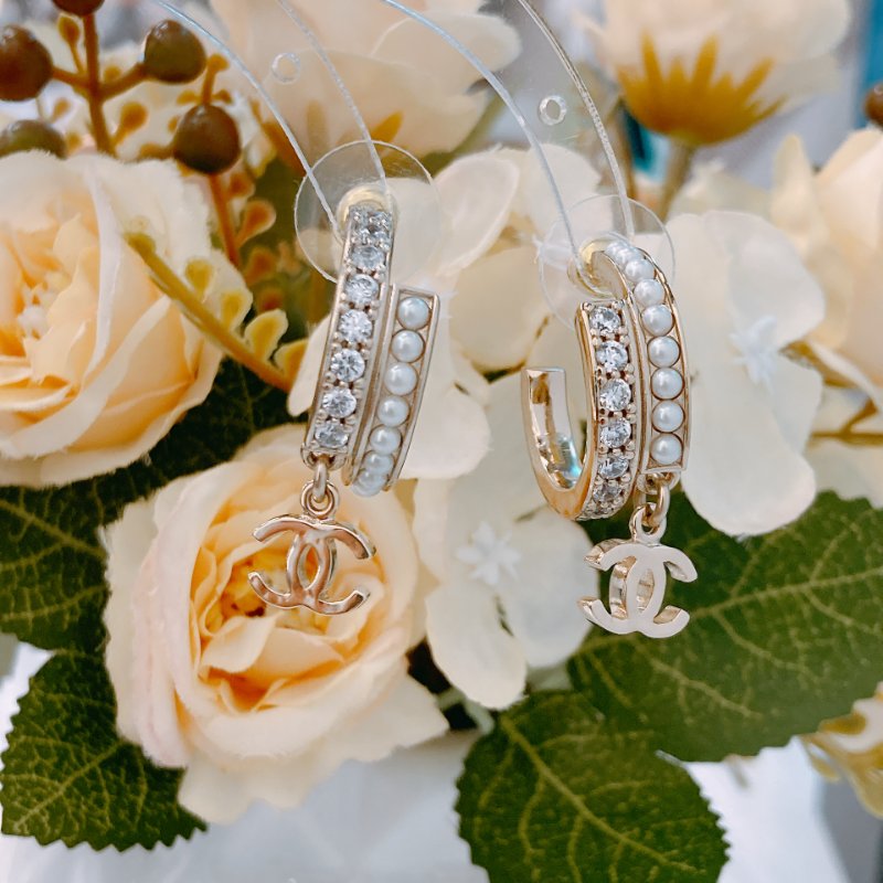 MS0489 Chanel 香奈兒 環形 耳環 水鑽 珍珠 金色  Crystal And Pearl CC Hoop Earrings Pearl x GHW-7