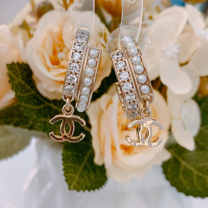 MS0489 Chanel 香奈兒 環形 耳環 水鑽 珍珠 金色  Crystal And Pearl CC Hoop Earrings Pearl x GHW-8