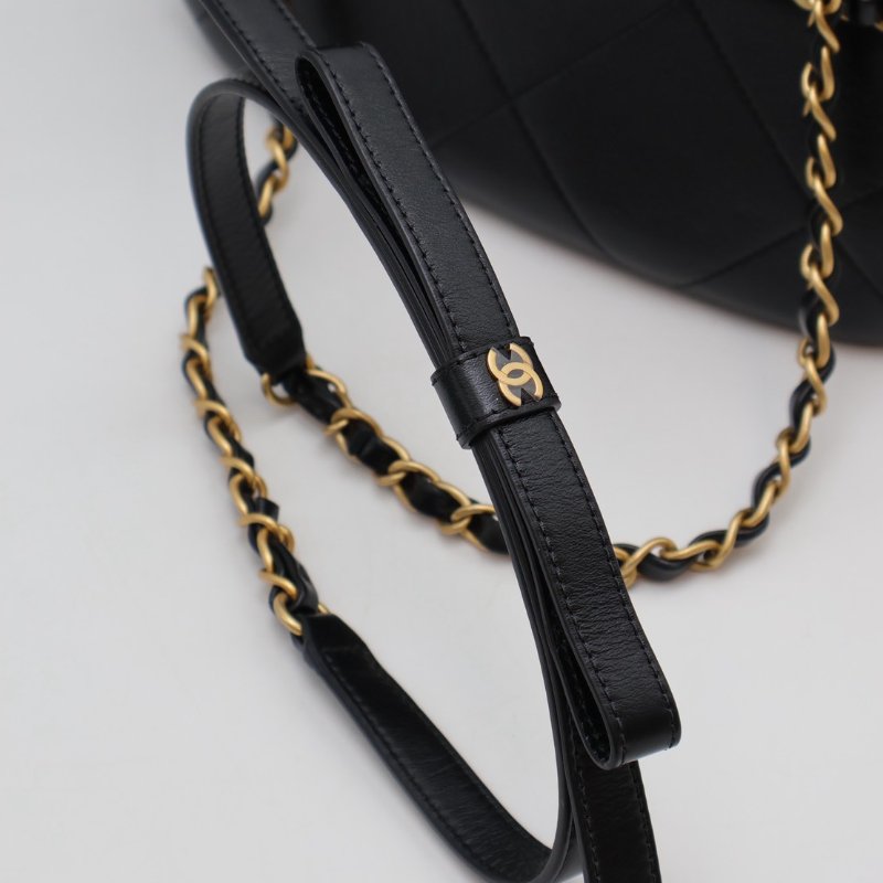 CHANEL 25P皮穿鍊滾邊口蓋包 - 黑金-8