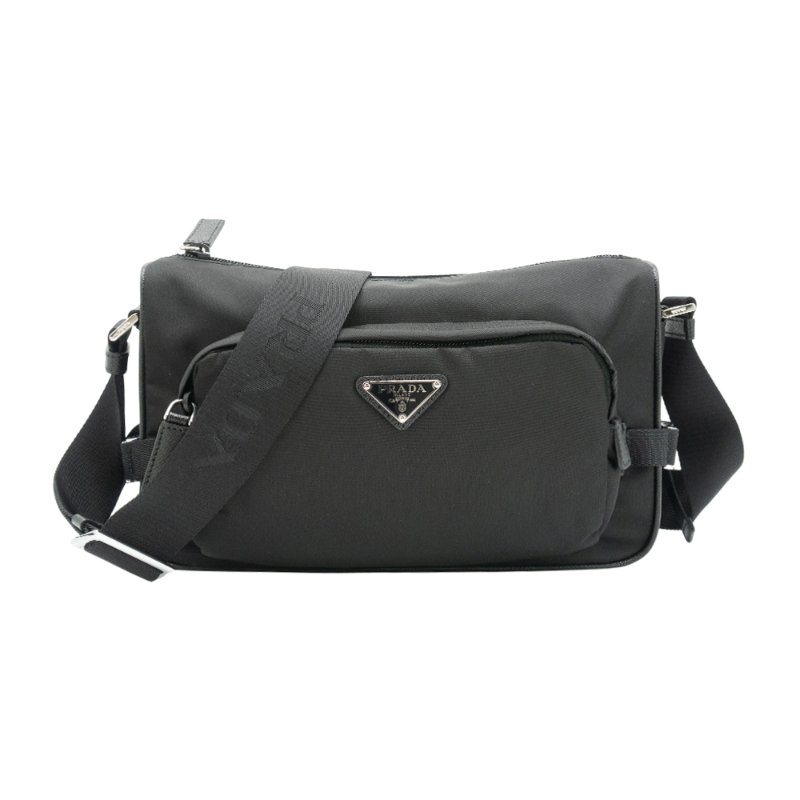 Prada Re-Nylon Saffiano 再生尼龍銀三角logo拉鍊雙層斜背包-中(2VH192-黑)-0