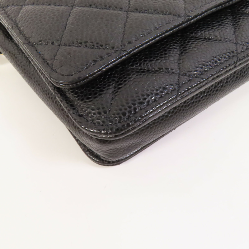 CHANEL 牛皮皮革WOC Wallet On Chain金扣鏈帶肩背袋-13