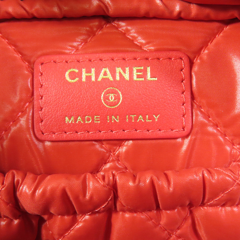 CHANEL 牛皮皮革Pouch金扣手拿包-7