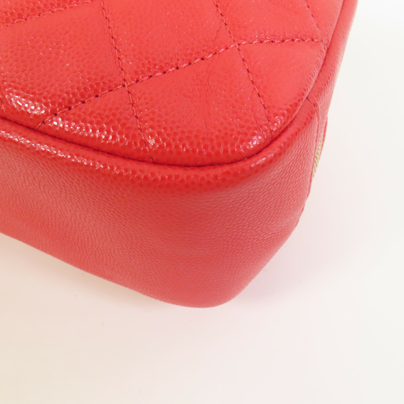 CHANEL 牛皮皮革Pouch金扣手拿包-12