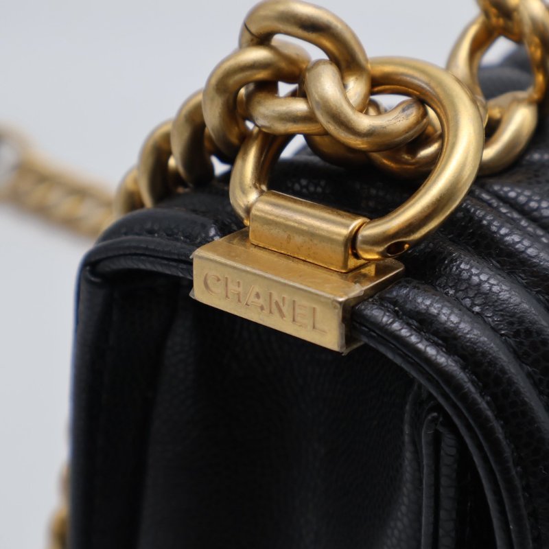 CHANEL 23B Handle boy 20  - 黑金-8
