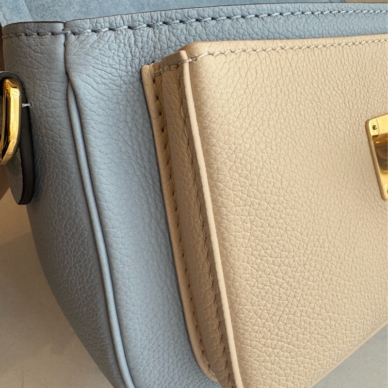 LV藍/白皮革雙層兩用包-22