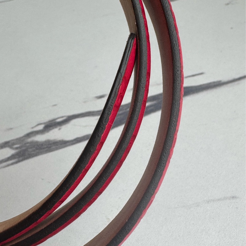 Gucci紅色壓紋細版皮帶85公分-20