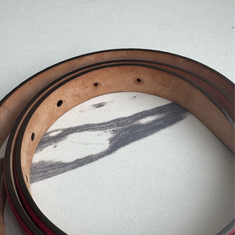 Gucci紅色壓紋細版皮帶85公分-21