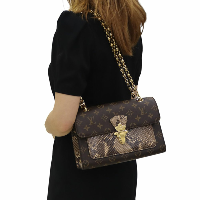 【包稅】LOUIS VUITTON Monogram Python Victorine 金色鏈條翻蓋斜背包 34895Y-8