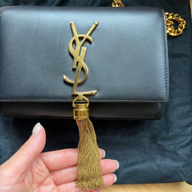 SAINT LAURENT(聖羅蘭) KATE Mini 流蘇 黑色  金扣 鏈帶 可斜背肩背-9