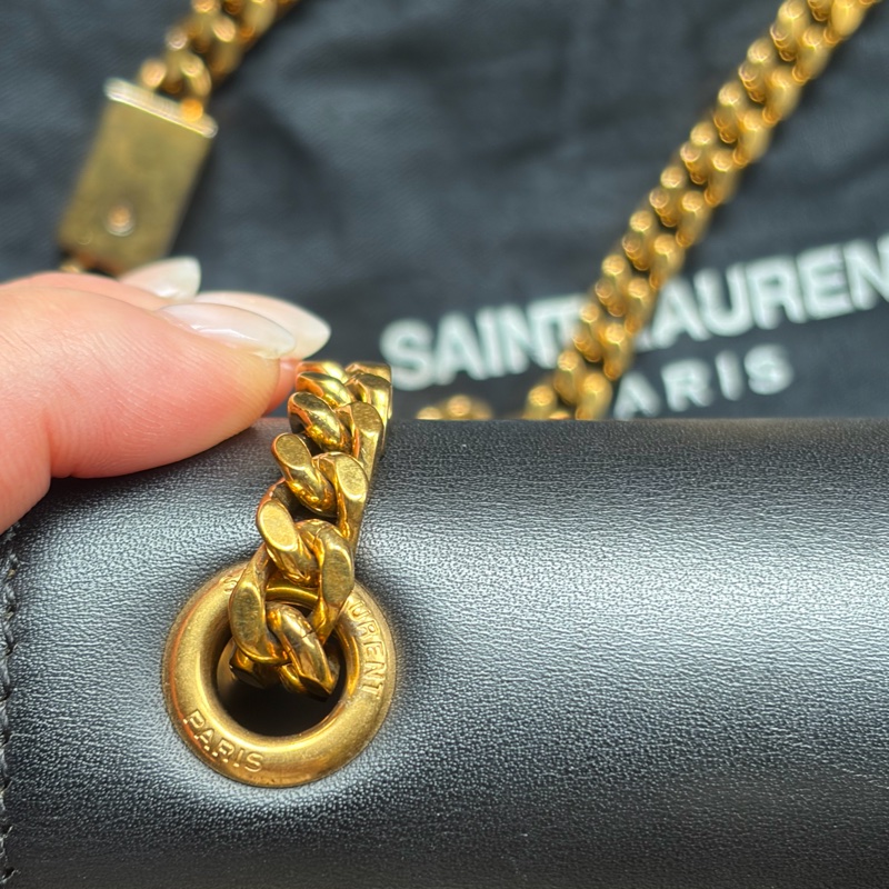SAINT LAURENT(聖羅蘭) KATE Mini 流蘇 黑色  金扣 鏈帶 可斜背肩背-11