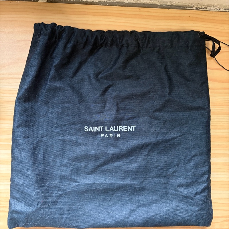 SAINT LAURENT(聖羅蘭) KATE Mini 流蘇 黑色  金扣 鏈帶 可斜背肩背-15