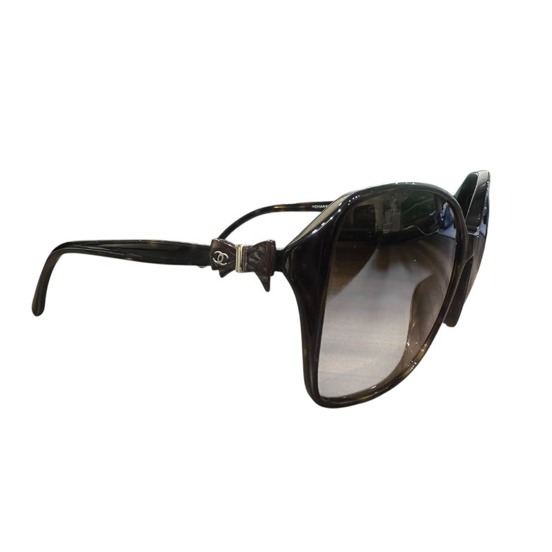 【美收精品】CHANEL咖啡色小蝴蝶結墨鏡 4-837-3