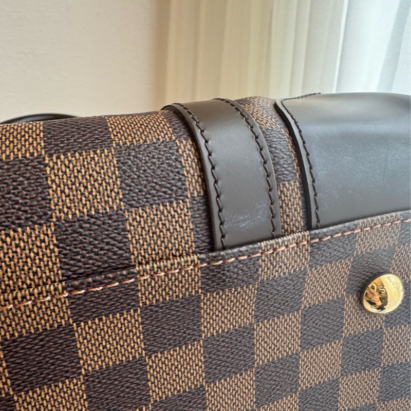 LV咖棋盤格手提包-7