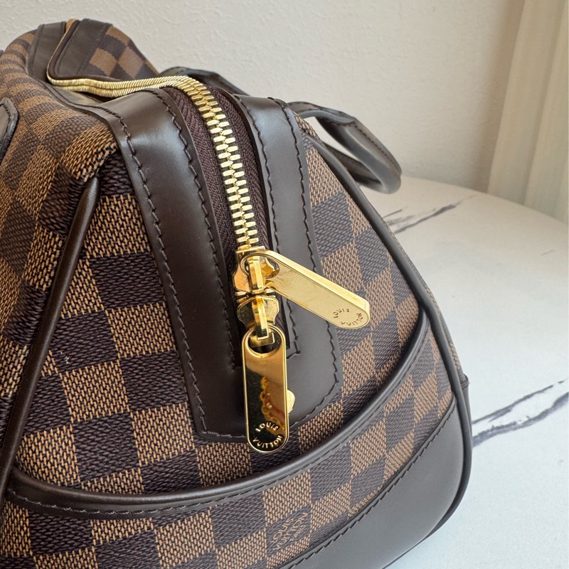 LV咖棋盤格手提包-14