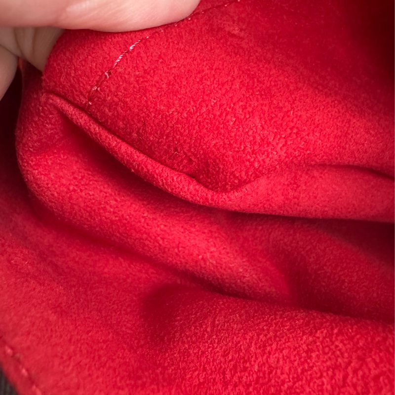 LV咖棋盤格手提包-43