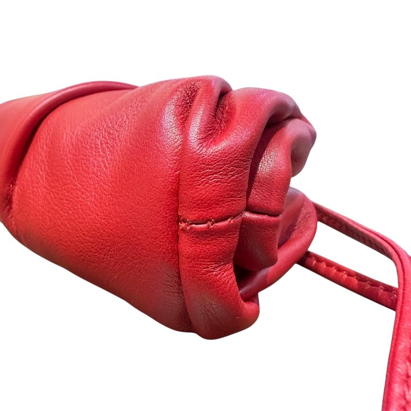 【美收精品】BV 紅色雲朵小肩背包 4-836-4