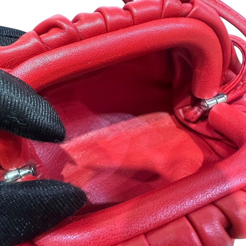 【美收精品】BV 紅色雲朵小肩背包 4-836-9