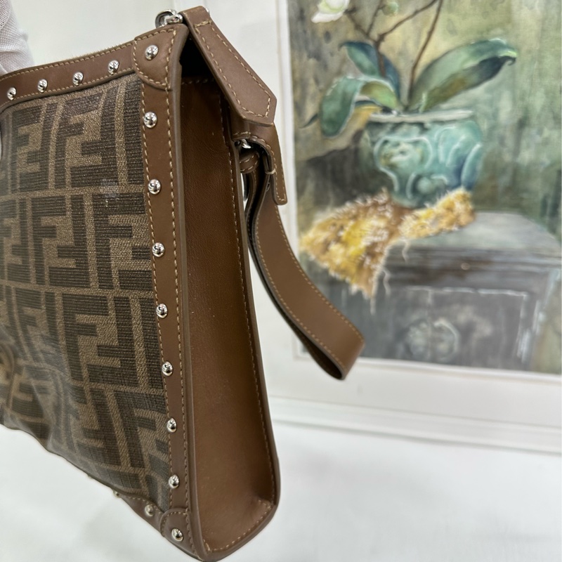 Fendi 雙F老花手拿包-4
