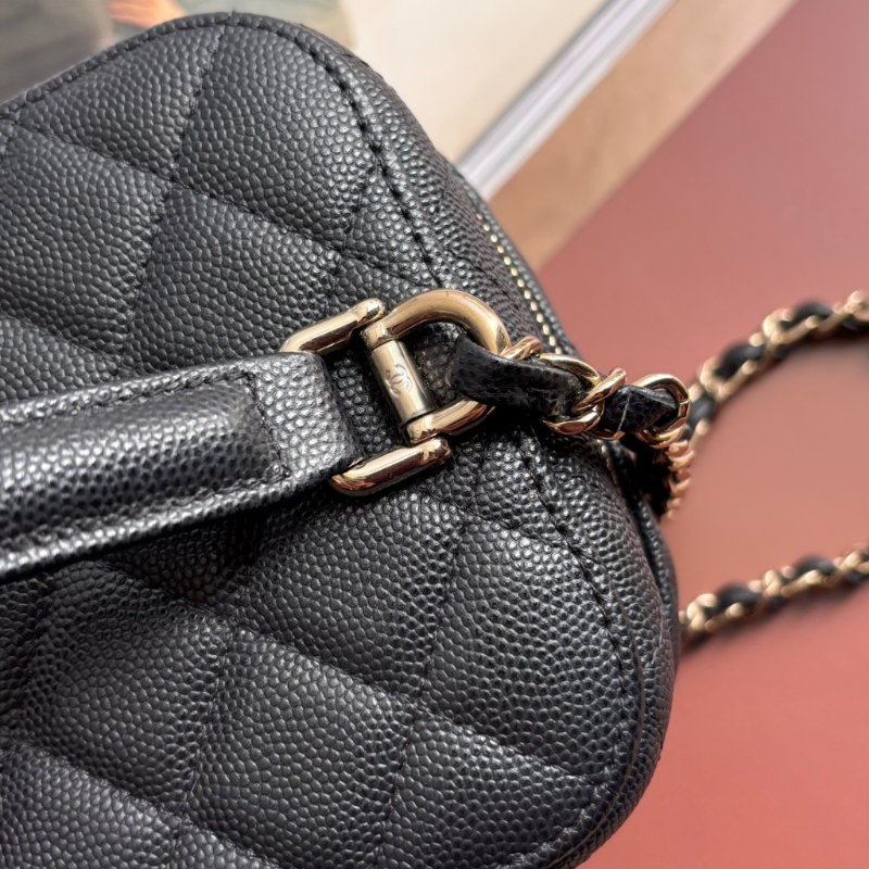 ::CHANEL:: AS3171 香奈兒經典雙C LOGO菱格紋小牛皮化妝/兩用包(黑色)-6