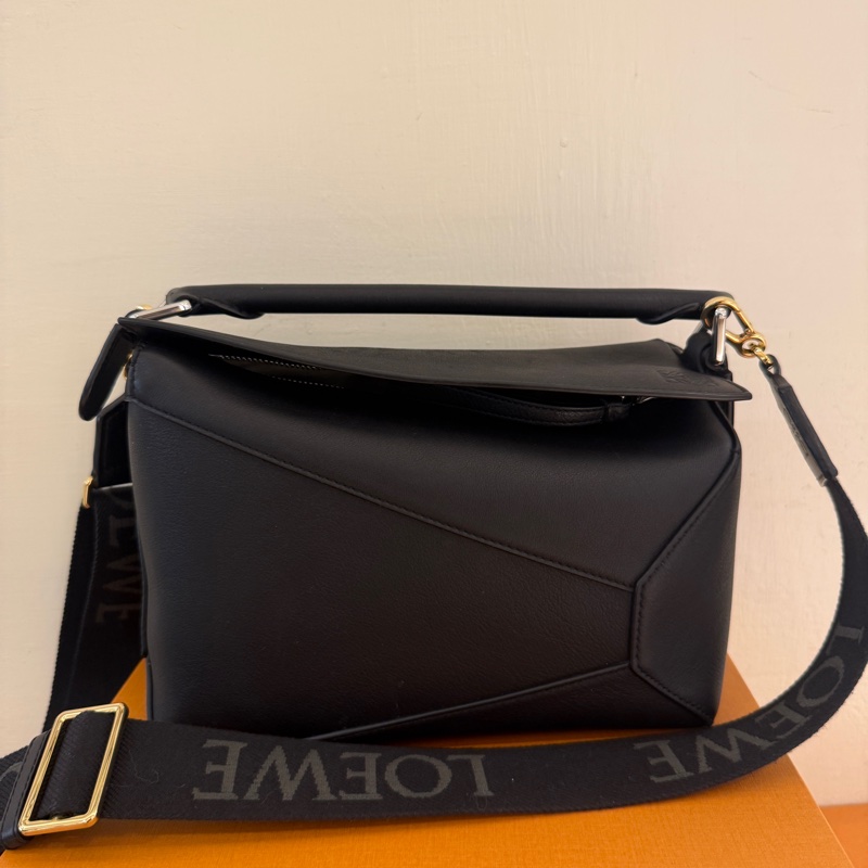 Loewe puzzle small 💕質感小愛馬仕-0