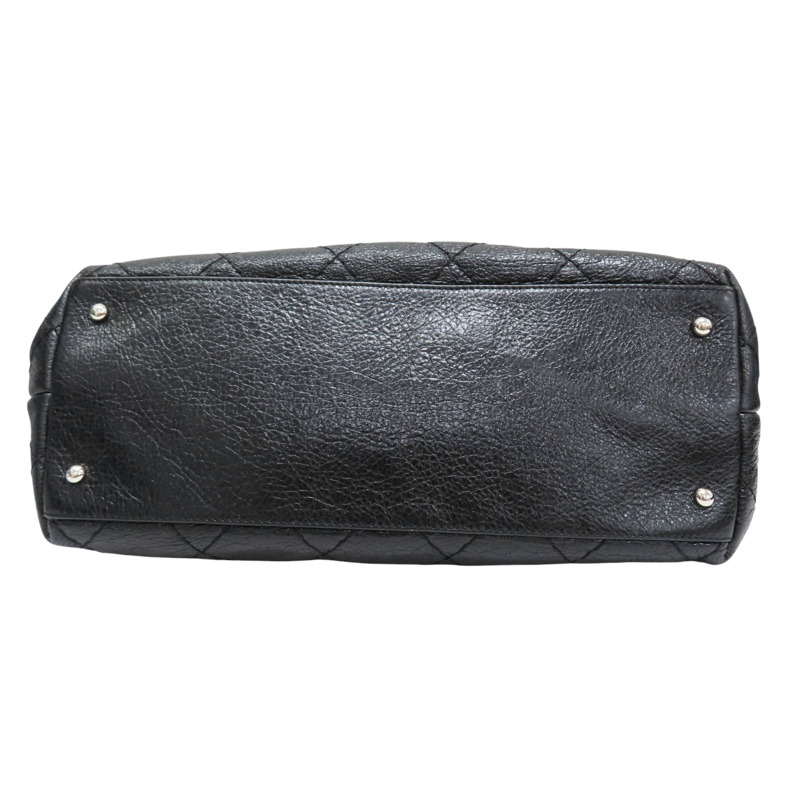 黑色 牛皮 On The Road 肩背包 銀釦【CHANEL 香奈兒】 A48019-3