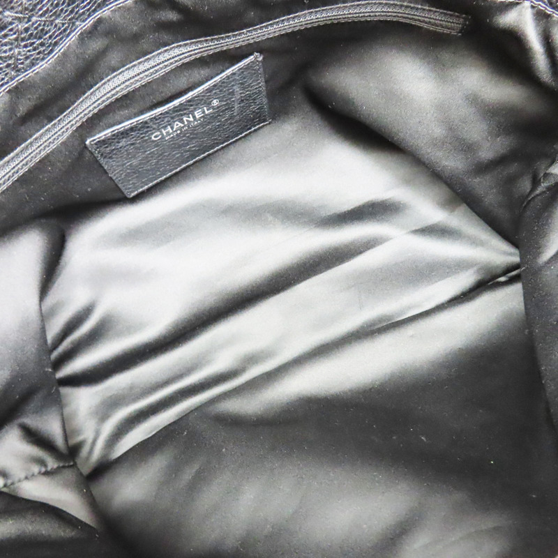 黑色 牛皮 On The Road 肩背包 銀釦【CHANEL 香奈兒】 A48019-4