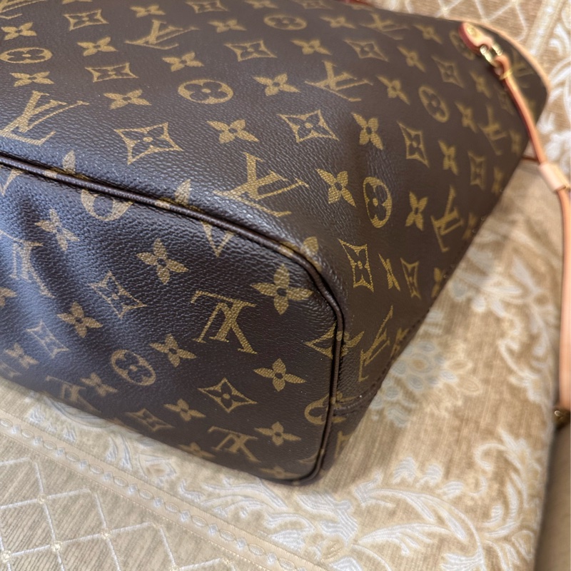 LV 原花金釦Neverfull MM手提肩背包M46987-5