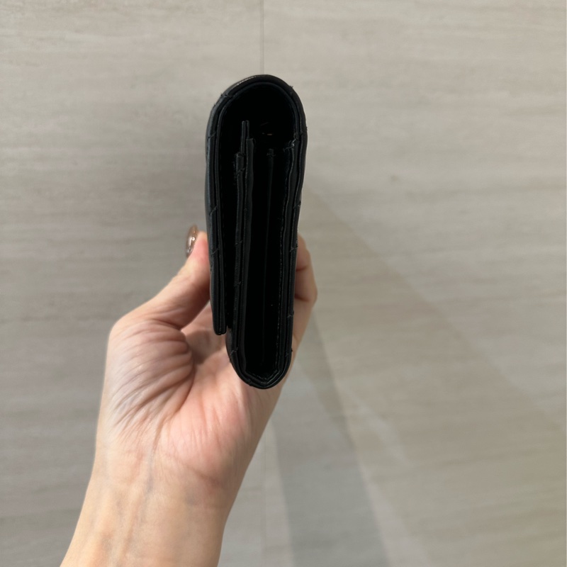 Gucci 黑牛皮山形紋霧金釦Marmont下蓋12卡長夾-3