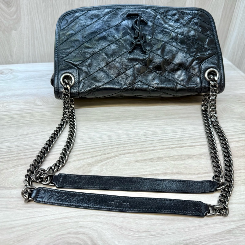 YSL黑揉製牛皮NIKI中號側背包498894-10