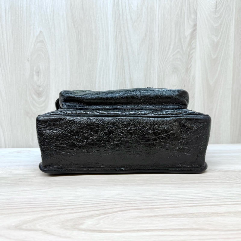 YSL黑揉製牛皮NIKI中號側背包498894-5