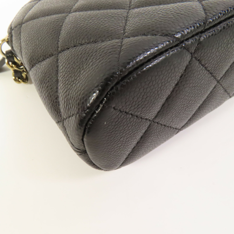 CHANEL 牛皮皮革Chain Shoulder金扣鏈帶肩背袋-11