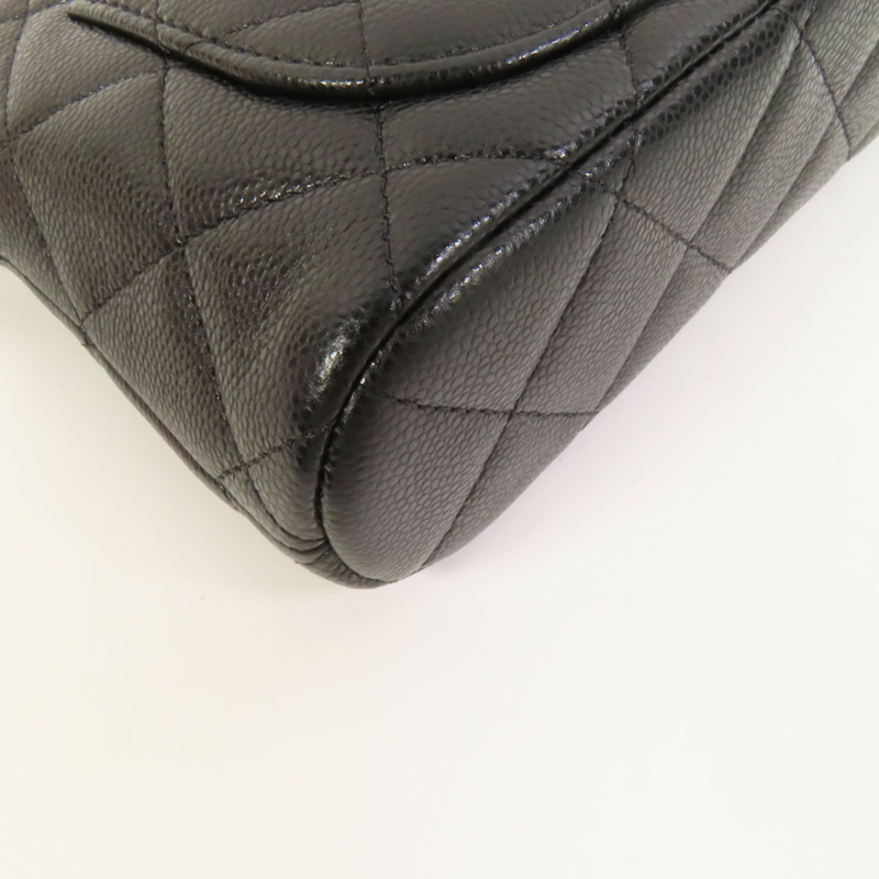 CHANEL 牛皮皮革Chain Shoulder金扣鏈帶肩背袋-12