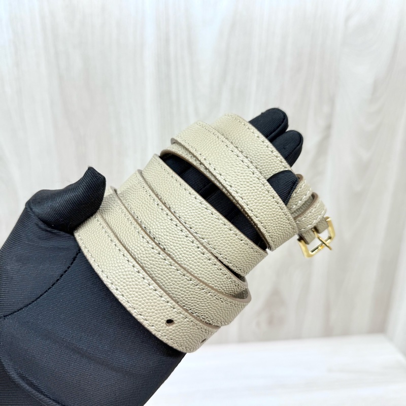 BURBERRY奶茶色粒面牛皮TB金釦雙層風琴包8020641-9