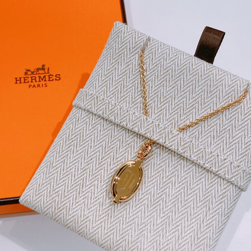 TW4661	Hermes 愛馬仕 豬鼻項鍊 可調節長度 Mini Maillon Pendant Necklace Cream x GHW-3