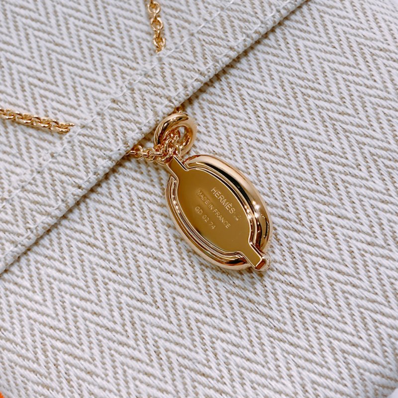 TW4661	Hermes 愛馬仕 豬鼻項鍊 可調節長度 Mini Maillon Pendant Necklace Cream x GHW-5