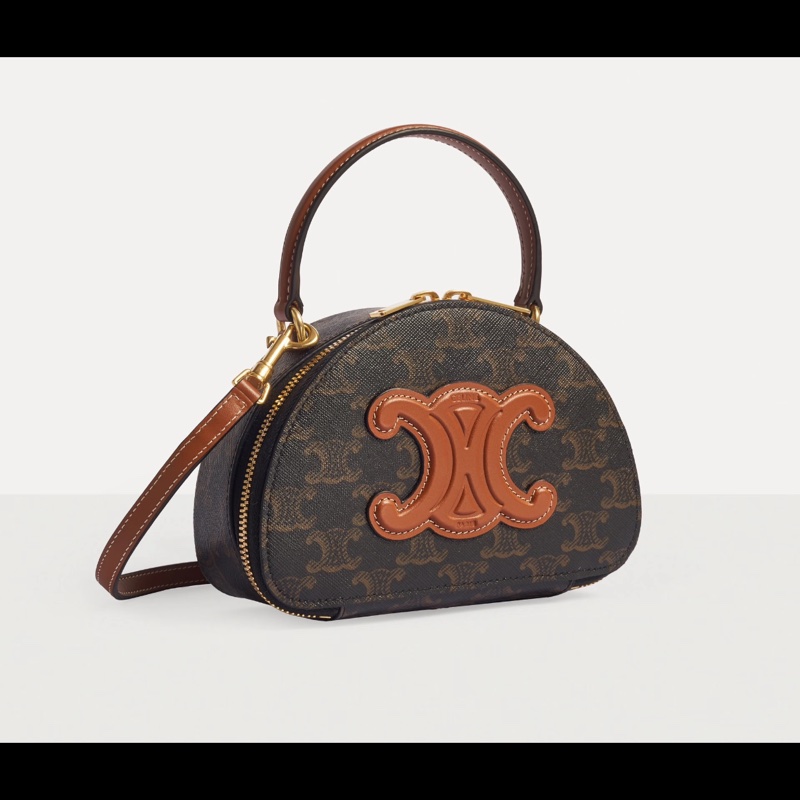 Celine半月包half moon case 半月包，超级可爱-1