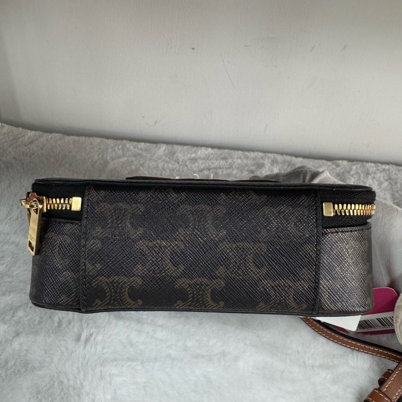 Celine半月包half moon case 半月包，超级可爱-6