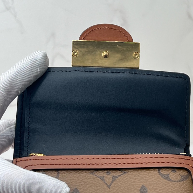 💗香緹國際精品💗 763 LV 達芙妮短夾-4