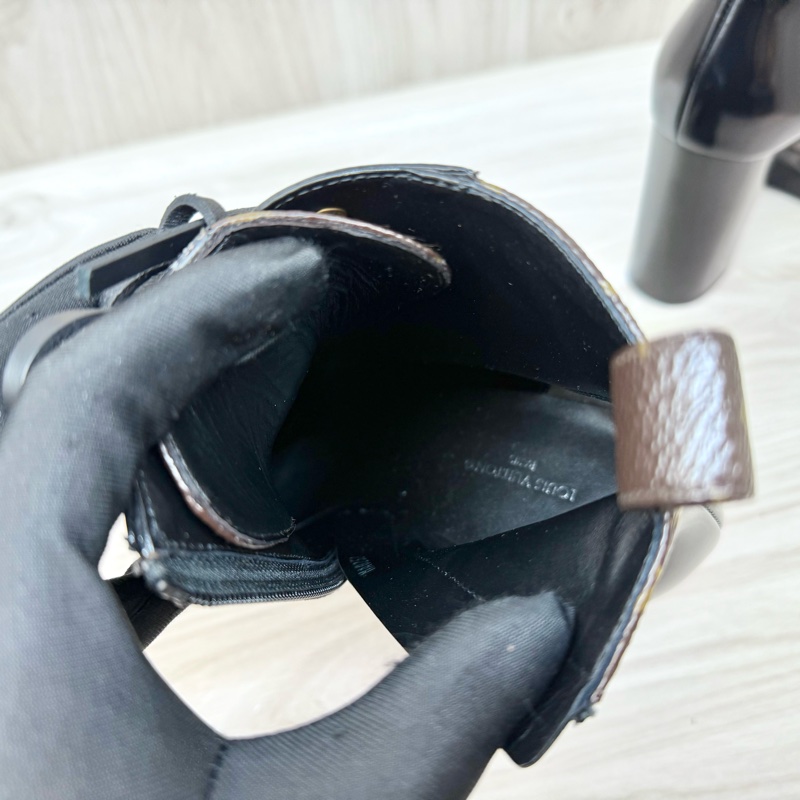 LV原花拚黑牛皮Star Trail短靴1A2Y7W-9